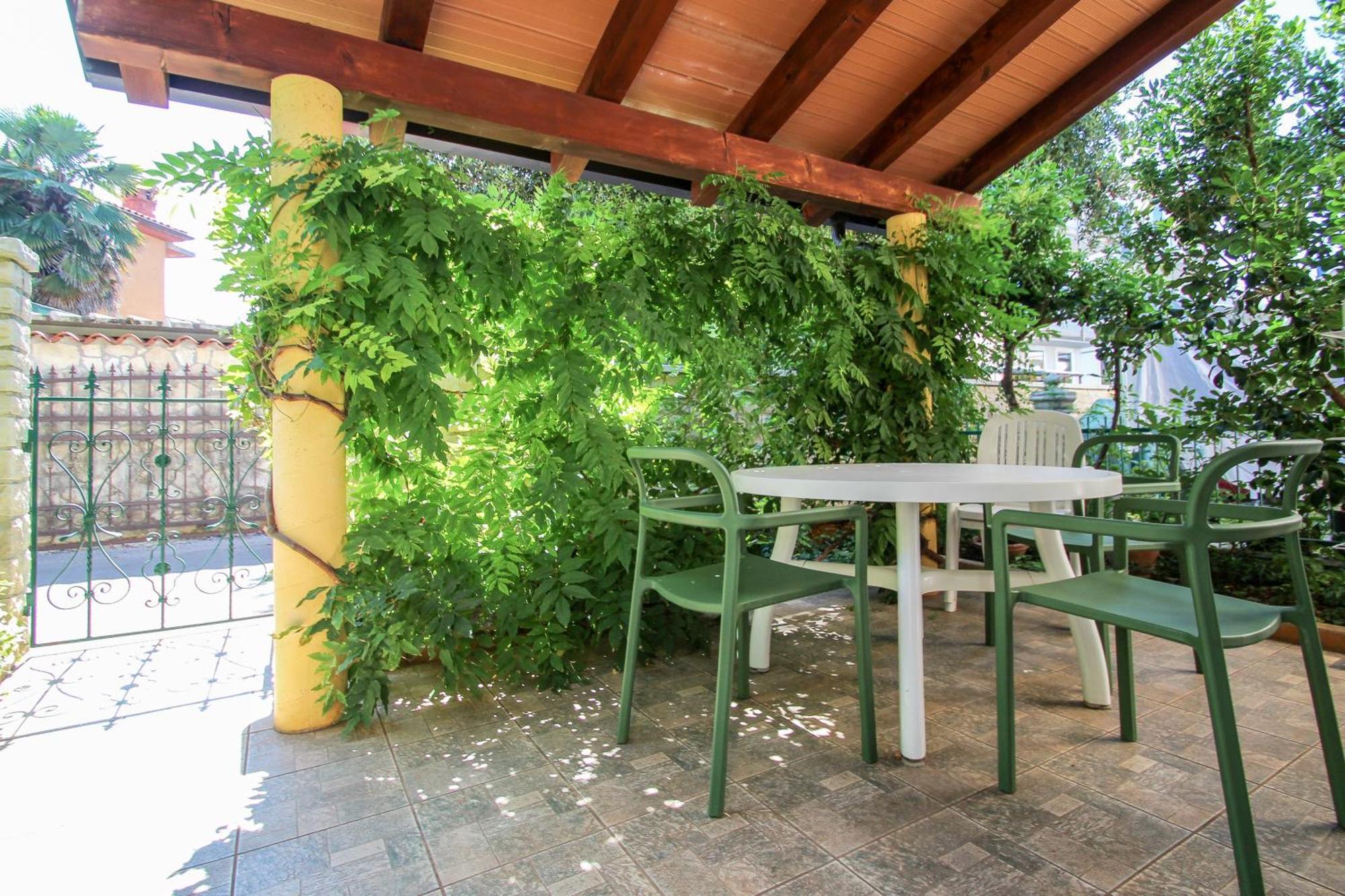 Viviana Damir A2 Apartment Новиград Екстериор снимка